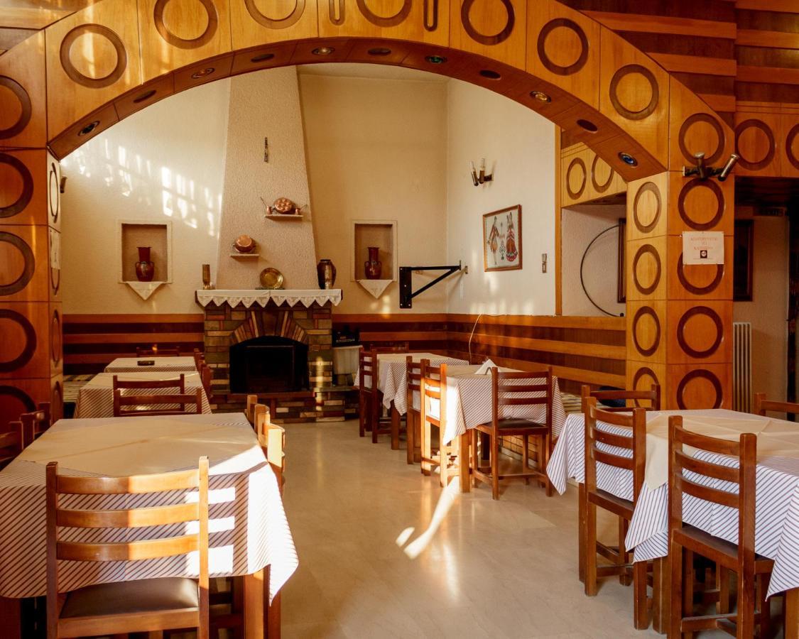 Hotel Finikas Larissa Zewnętrze zdjęcie