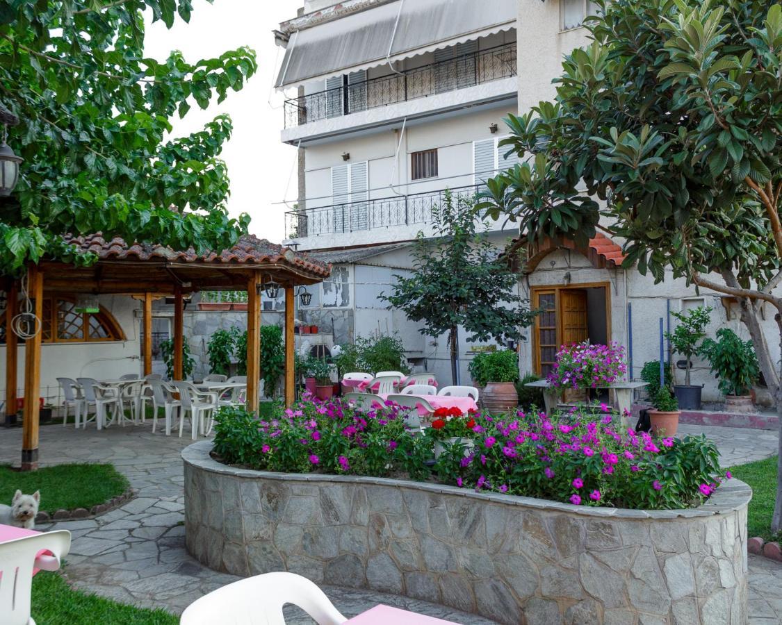 Hotel Finikas Larissa Zewnętrze zdjęcie